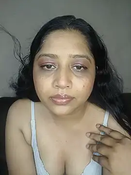 Snapshot of Baby_g77 chatting on June 6, 2026, 5:50 pm Baby g77 online show from June 6, 2026, 5:50 pm