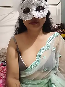 Snapshot of Baby_g77 chatting on August 5, 2026, 5:05 pm Baby g77 online show from August 5, 2026, 5:05 pm