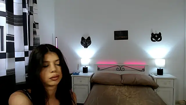 Snapshot of Student_Zebra20 chatting on June 12, 2026, 3:27 am Student Zebra20 online show from June 12, 2026, 3:27 am