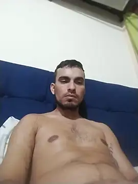 Snapshot of Killiam_boy chatting on July 15, 2026, 3:01 am Killiam boy online show from July 15, 2026, 3:01 am