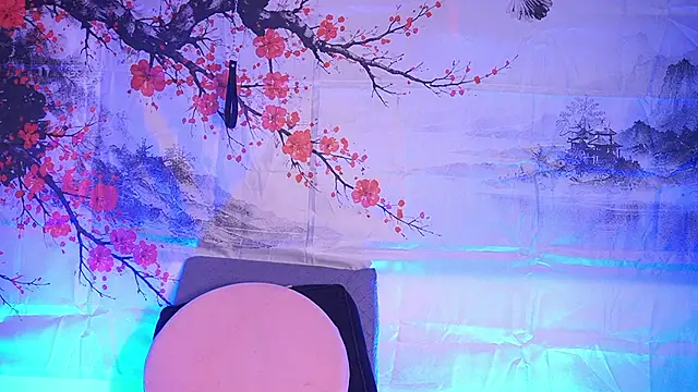 TiffanySander  online show from June 18, 2026, 2:45 am