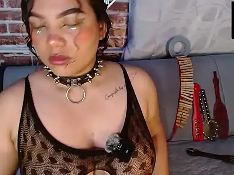 Snapshot of emma_bdsm_ chatting on June 11, 2026, 7:45 pm emma bdsm online show from June 11, 2026, 7:45 pm