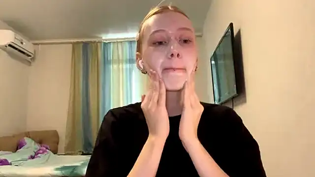BossedFrog online show from July 18, 2026, 12:42 pm