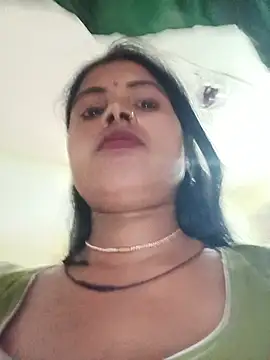 KRITIKA01990 online show from July 7, 2026, 7:34 am