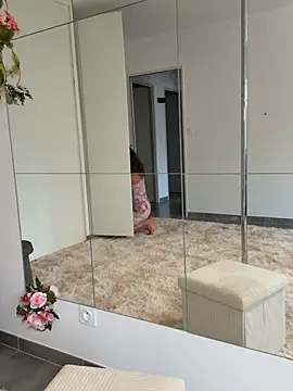 leana bgeee online show from June 26, 2026, 12:09 pm