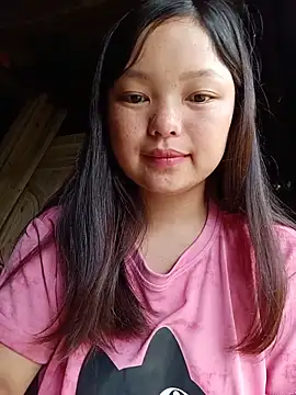 Linna-bae online show from June 13, 2026, 1:03 am