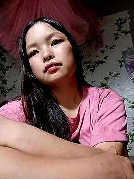 Linna-bae online show from June 21, 2026, 1:57 pm