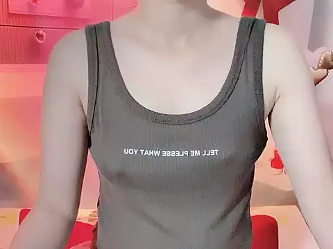 -Lylyn- online show from June 19, 2026, 12:15 am