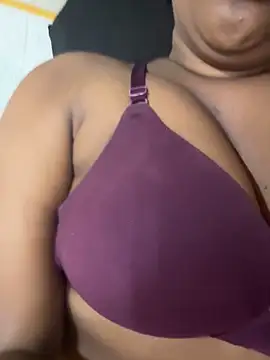 Snapshot of Mariyamike chatting on June 11, 2026, 6:50 pm Mariyamike online show from June 11, 2026, 6:50 pm