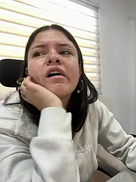 Camila Duarte 2 online show from June 22, 2026, 1:30 pm