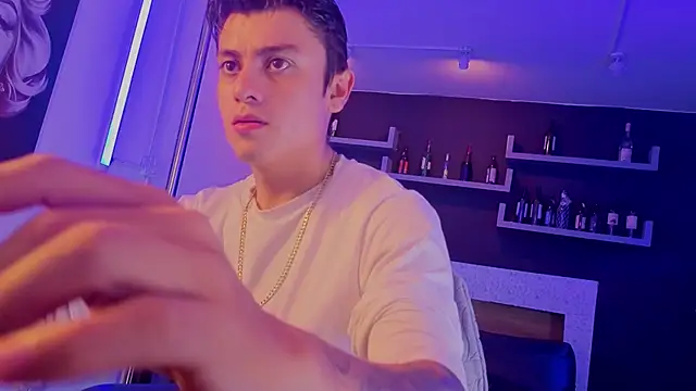 angel still  online show from June 18, 2026, 3:18 am