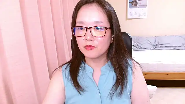 LENA-xo online show from July 22, 2026, 3:15 pm