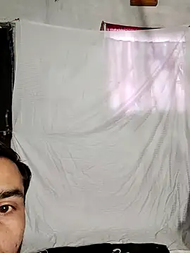Snapshot of saritabhabixxx chatting on July 17, 2026, 11:17 am saritabhabixxx online show from July 17, 2026, 11:17 am