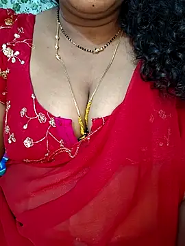 Snapshot of Luckypapa_telugu chatting on July 20, 2026, 10:39 am Luckypapa telugu online show from July 20, 2026, 10:39 am