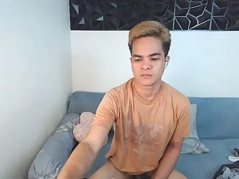 yourmikexxx online show from July 1, 2026, 9:14 pm