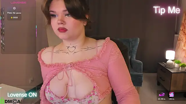 Snapshot of meow_weow chatting on July 20, 2026, 12:18 pm meow weow online show from July 20, 2026, 12:18 pm