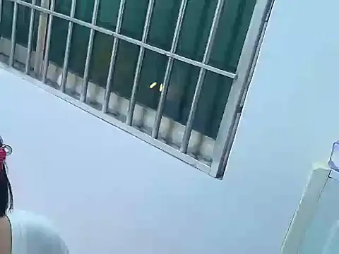 Snapshot of F-shui chatting on June 6, 2026, 2:11 pm F-shui online show from June 6, 2026, 2:11 pm
