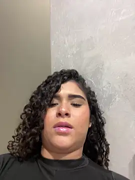 Snapshot of Antonella_Whitmore chatting on June 11, 2026, 12:32 am Antonella Whitmore online show from June 11, 2026, 12:32 am