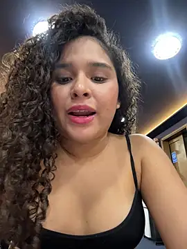 Snapshot of Antonella_Whitmore chatting on July 12, 2026, 1:18 am Antonella Whitmore online show from July 12, 2026, 1:18 am