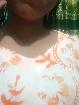 Snapshot of Rimi_33 chatting on June 10, 2026, 2:16 pm Rimi 33 online show from June 10, 2026, 2:16 pm