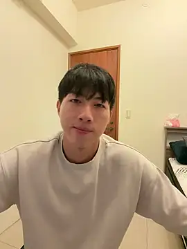 Snapshot of Ace_Min32100 chatting on June 14, 2026, 2:08 pm Ace Min32100 online show from June 14, 2026, 2:08 pm