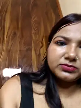Snapshot of sheela_3563 chatting on June 28, 2026, 4:18 am sheela 3563 online show from June 28, 2026, 4:18 am