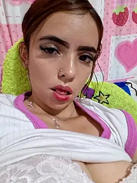 Snapshot of Supremadiabla chatting on July 7, 2026, 12:31 pm Supremadiabla online show from July 7, 2026, 12:31 pm