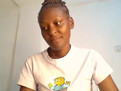 Pretty pretty2 online show from June 7, 2026, 2:43 pm