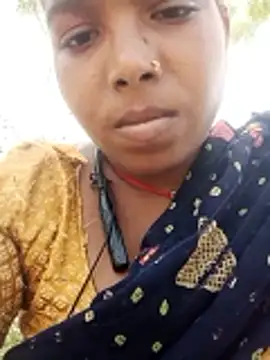Snapshot of Nirmla_khan chatting on June 16, 2026, 4:37 am Nirmla khan online show from June 16, 2026, 4:37 am