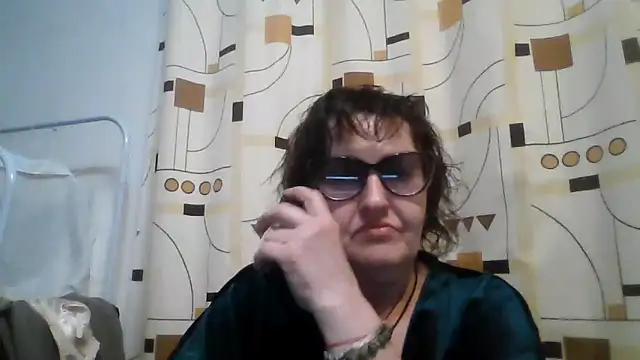 Snapshot of ErikaXShine chatting on June 13, 2026, 8:07 pm ErikaXShine online show from June 13, 2026, 8:07 pm