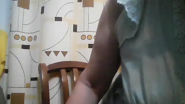 Snapshot of ErikaXShine chatting on June 16, 2026, 8:00 pm ErikaXShine online show from June 16, 2026, 8:00 pm