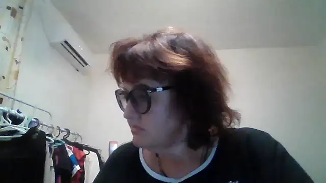 Snapshot of ErikaXShine chatting on July 28, 2026, 5:34 pm ErikaXShine online show from July 28, 2026, 5:34 pm