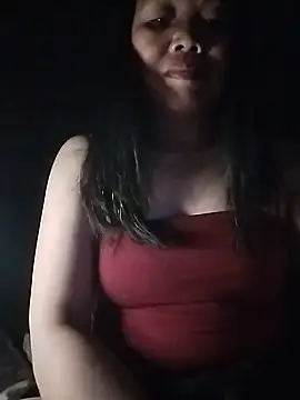 Snapshot of Vitamins-e chatting on July 11, 2026, 1:47 pm Vitamins-e online show from July 11, 2026, 1:47 pm