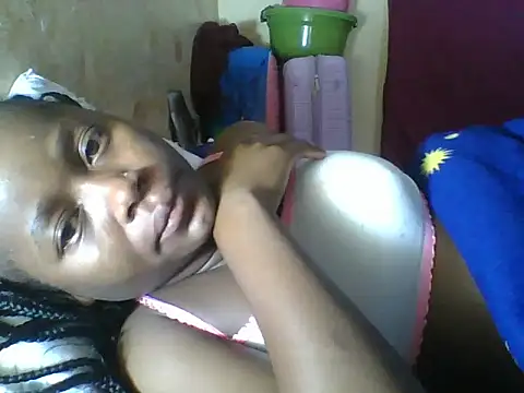 Snapshot of Rehemaj5 chatting on June 21, 2026, 1:52 am Rehemaj5 online show from June 21, 2026, 1:52 am