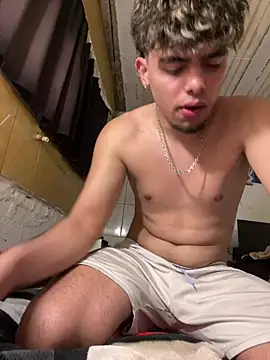 ElMen0r06 online show from July 28, 2026, 4:19 am