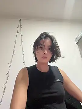 sweetchloe   online show from June 11, 2026, 11:47 pm