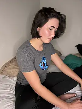 sweetchloe   online show from June 24, 2026, 5:34 pm