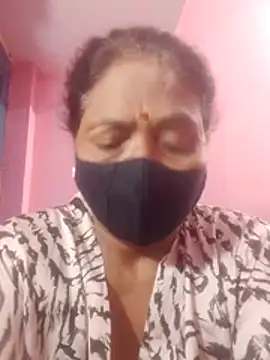 YAMUNA 033 online show from June 26, 2026, 1:10 am