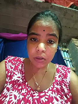 Snapshot of Supersexy_mahi chatting on June 19, 2026, 5:01 am Supersexy mahi online show from June 19, 2026, 5:01 am