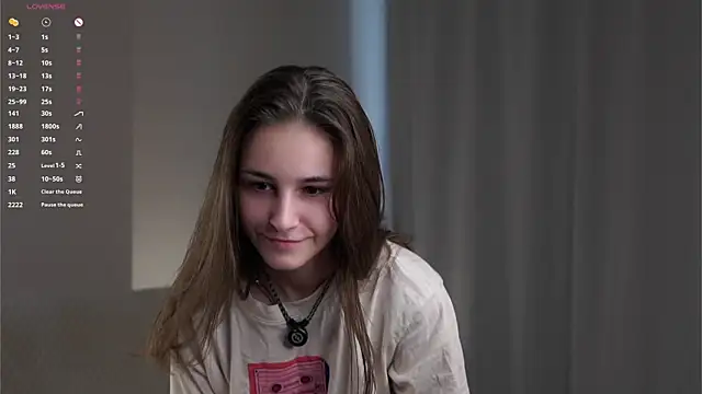 Snapshot of CaseyMulders chatting on June 28, 2026, 2:06 am CaseyMulders online show from June 28, 2026, 2:06 am