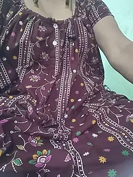Snapshot of Sexy-Bhabi69 chatting on July 23, 2026, 9:29 am Sexy-Bhabi69 online show from July 23, 2026, 9:29 am