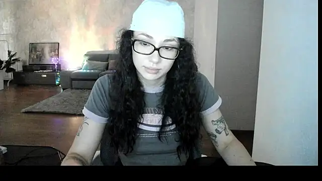 elisskriter online show from July 23, 2026, 12:14 pm