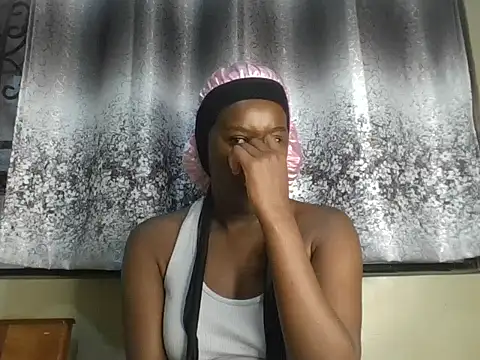 Prettygodess1 online show from June 30, 2026, 5:41 am