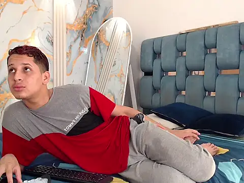 Snapshot of Thick_cock_guys chatting on June 10, 2026, 7:24 pm Thick cock guys online show from June 10, 2026, 7:24 pm