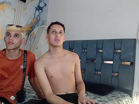 Snapshot of Thick_cock_guys chatting on June 17, 2026, 7:15 pm Thick cock guys online show from June 17, 2026, 7:15 pm