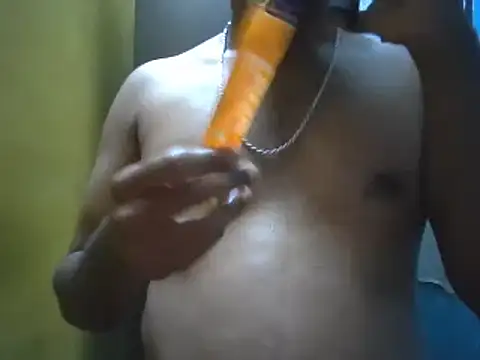 Snapshot of Lawrencedlkk007 chatting on February 25, 2025, 2:54 pm Lawrencedlkk007 online show from February 25, 2025, 2:54 pm