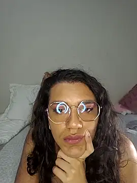 MorenaPycant online show from June 10, 2026, 4:23 am