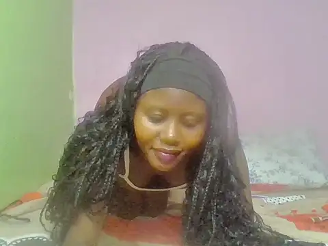 cute bee online show from June 15, 2026, 2:52 pm