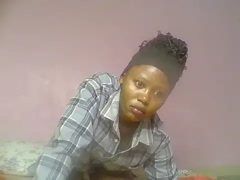 cute bee online show from June 18, 2026, 2:56 am