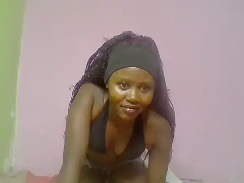 cute bee online show from June 24, 2026, 8:08 pm